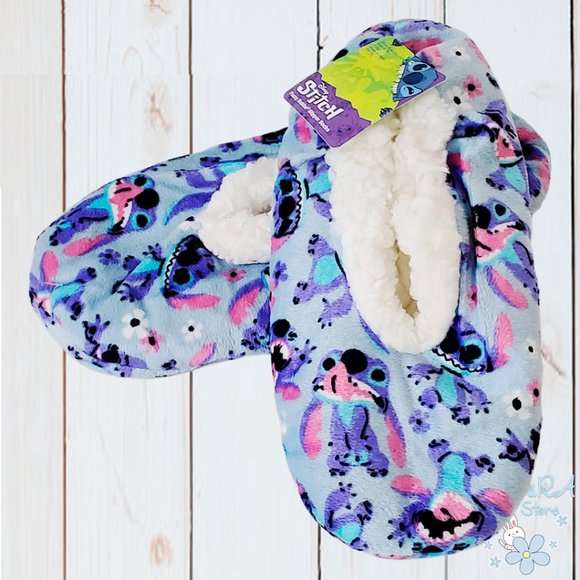 Disney | Shoes | Nwt Lilo Stitch Disney Fuzzy Babba Women Slippers ...
